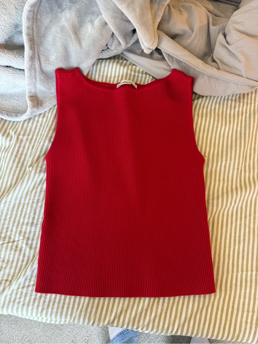 Abercrombie & Fitch Ribbed Tank Top - Red